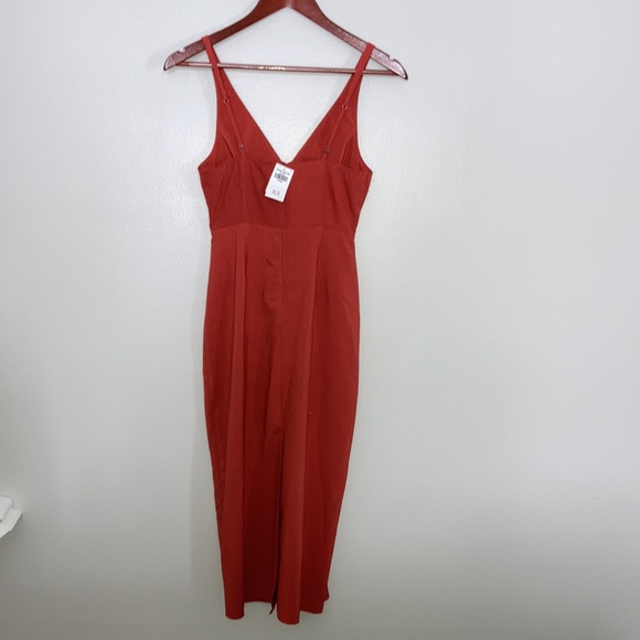 NWT Abercrombie & Fitch Slim Cut Out Midi Dress Size XS - Picture 2 of 5